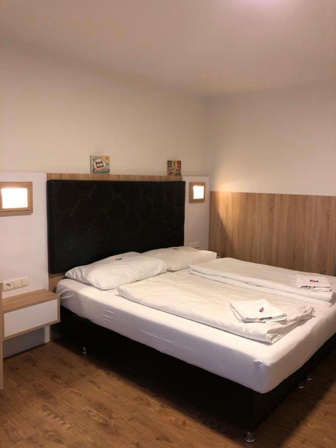 Gastehaus Penny Rooms N Hallein Εξωτερικό φωτογραφία